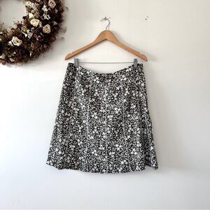 EB | Vintage Floral Linen Skirt